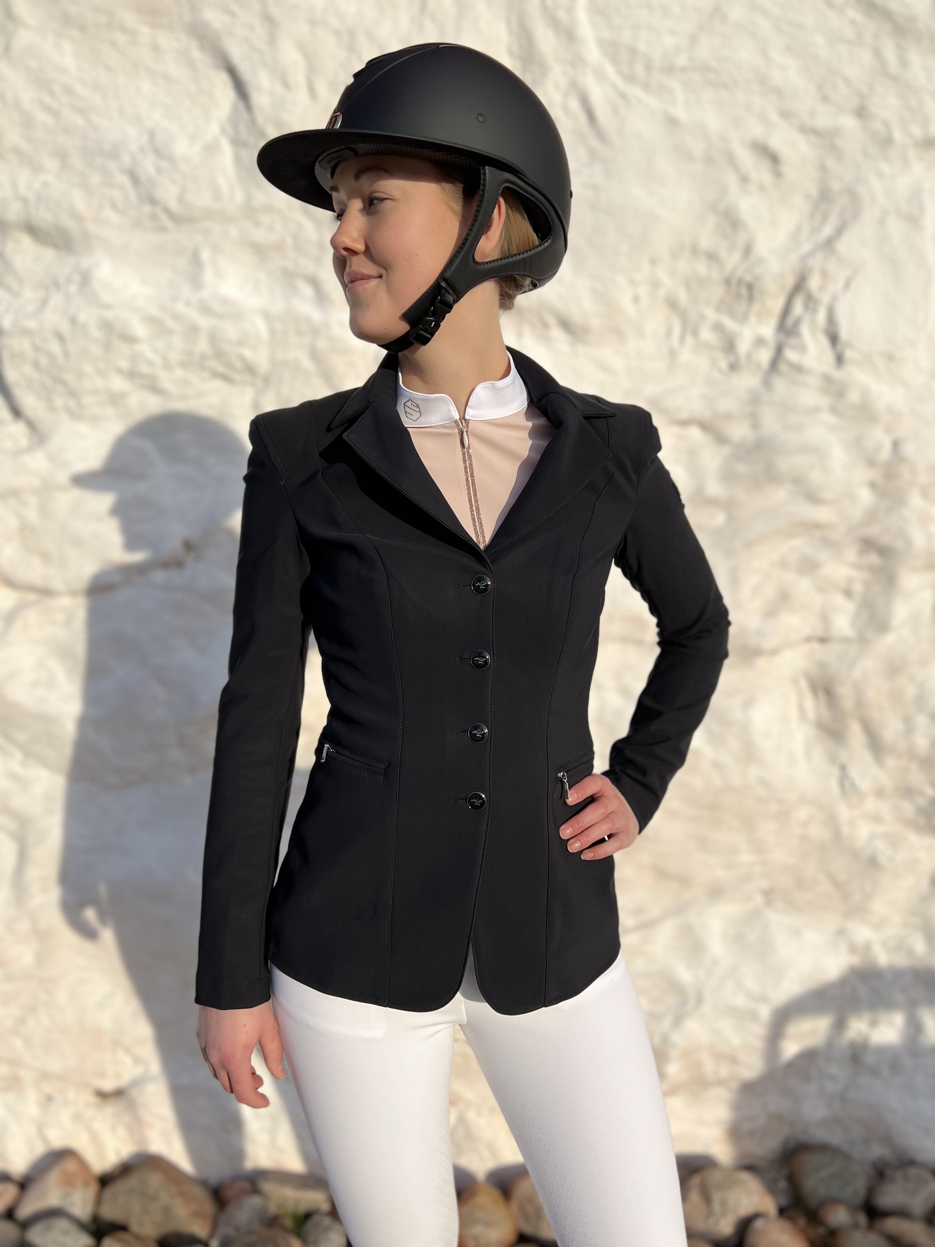 https://www.hogstaonline.eu/pub_docs/files/ShoppaOutfits/image00026.jpeg